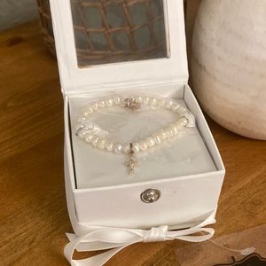 Mudpie pearl/cross bracelet - NIB